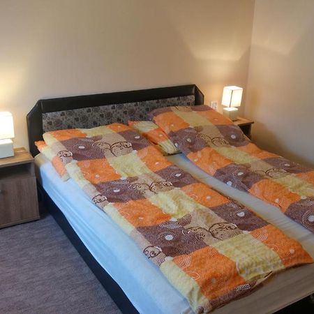 Rozika Apartman Ii. Hajdúszoboszló Exterior foto