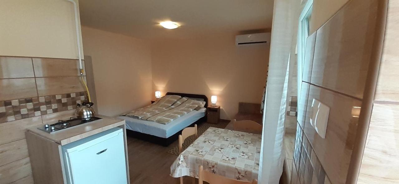 Rozika Apartman Ii. Hajdúszoboszló Exterior foto